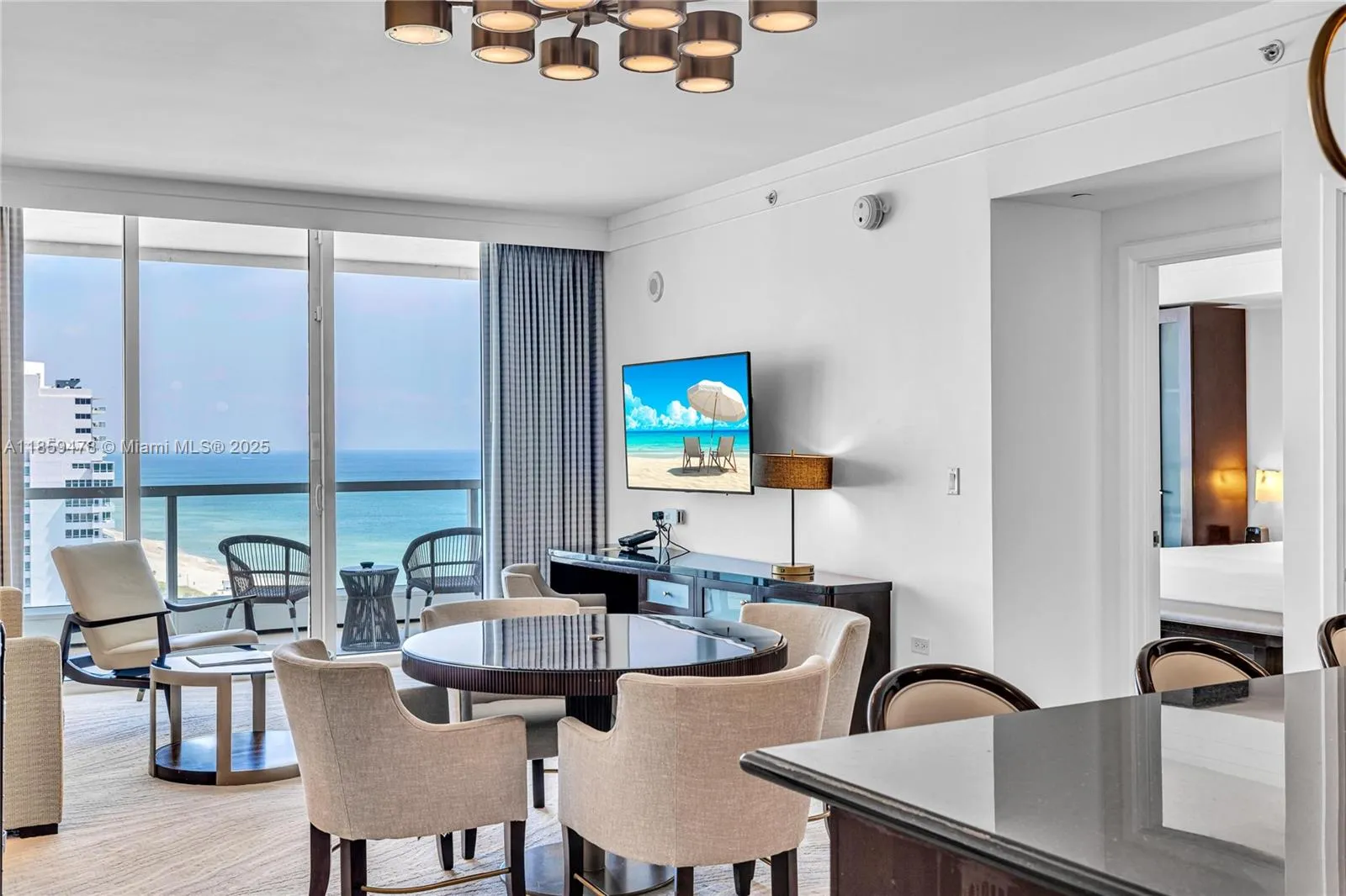 4391 Collins Ave, Miami Beach FL 33140