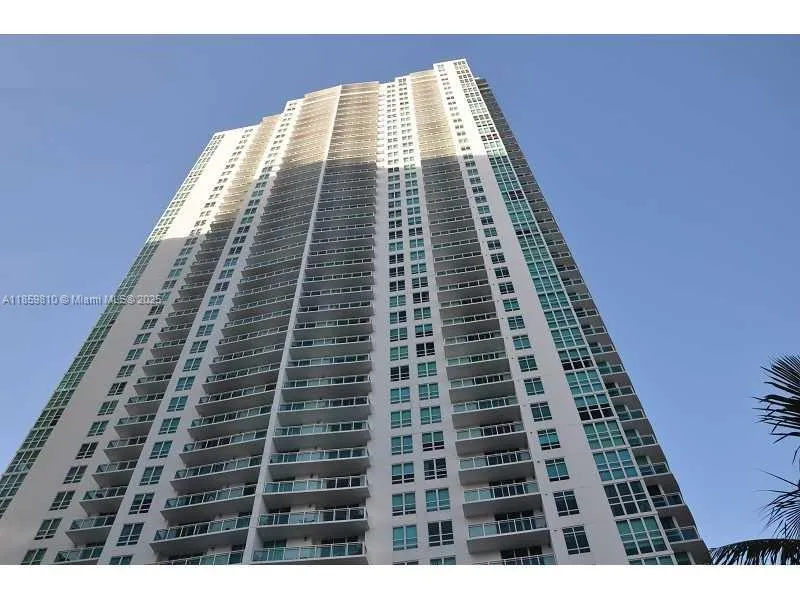 951 Brickell Ave # 3609, Miami FL 33131