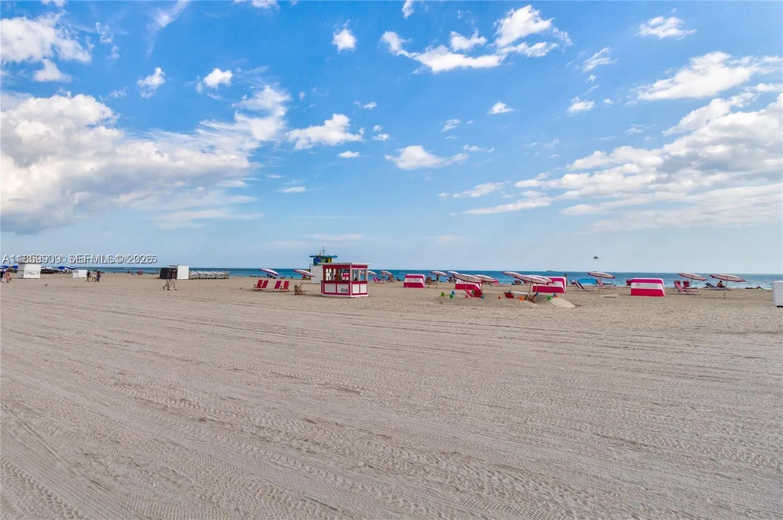 1621 Collins Ave # 404, Miami Beach FL 33139