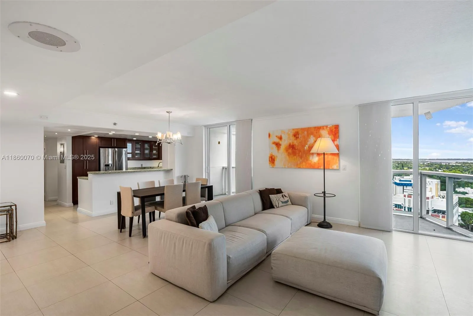2401 Collins Ave # 1808, Miami Beach FL 33140