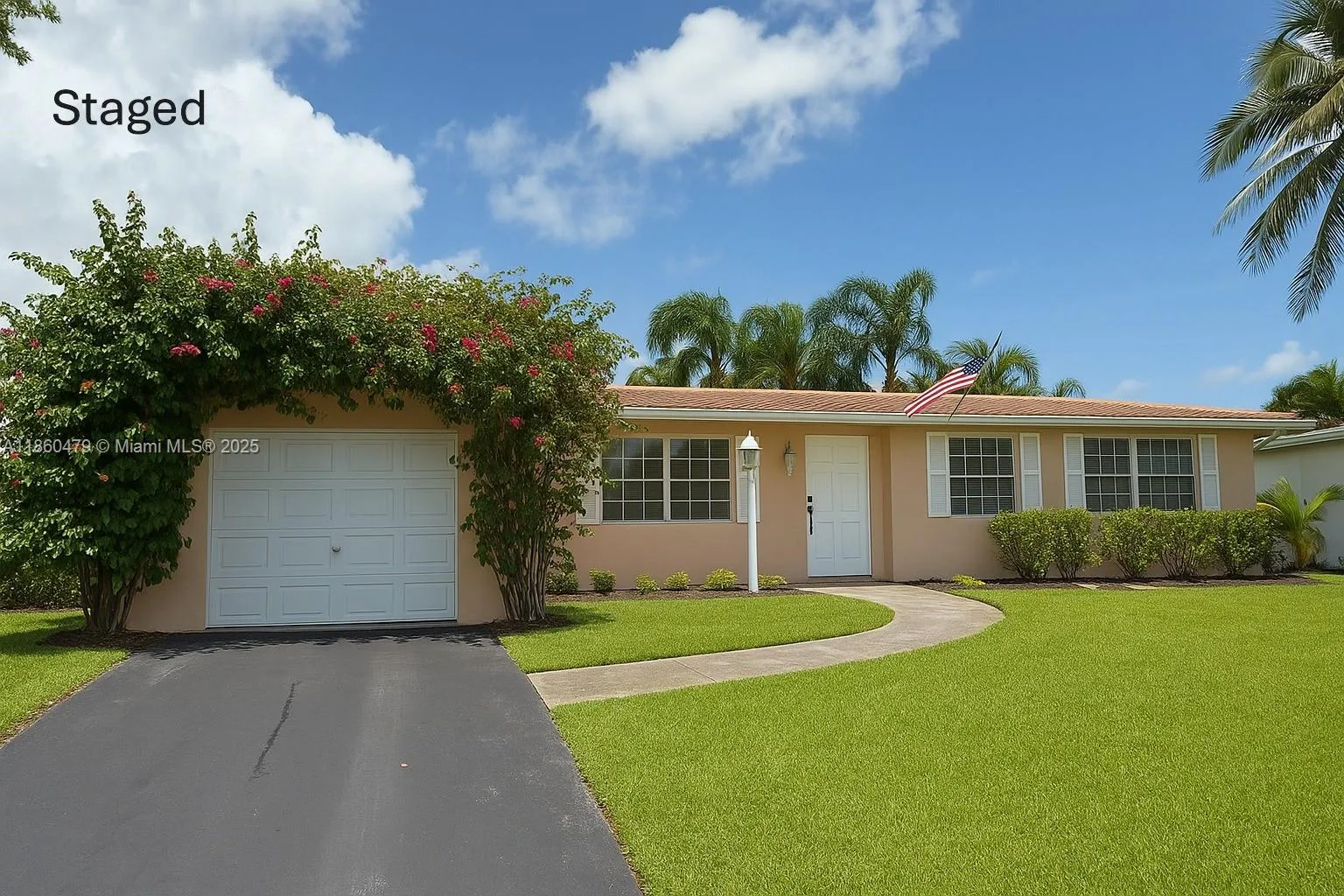 3 bedroom 2 bath for sale at 830 SW 64th Pkwy, Pembroke Pines FL 33023