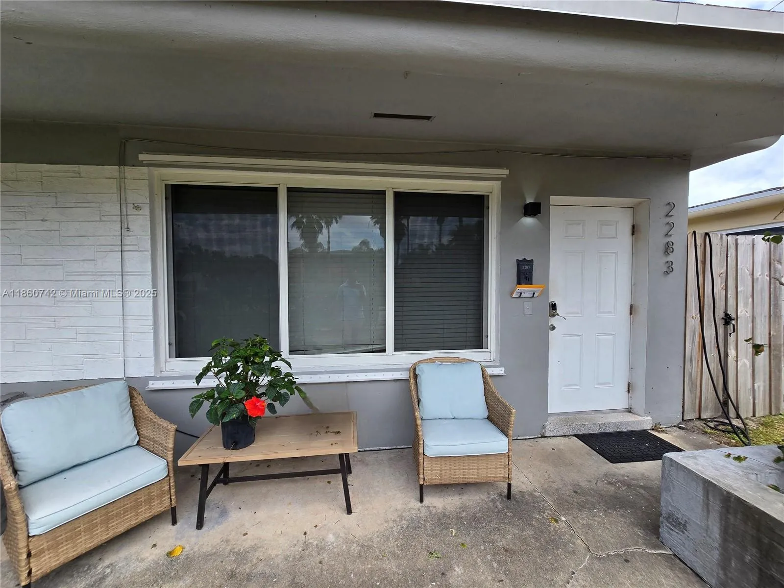 2281 NE 173rd St, North Miami Beach FL 33160