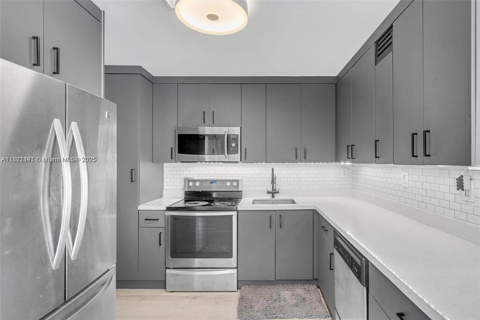 6900 Bay Dr # 11F, Miami Beach FL 33141