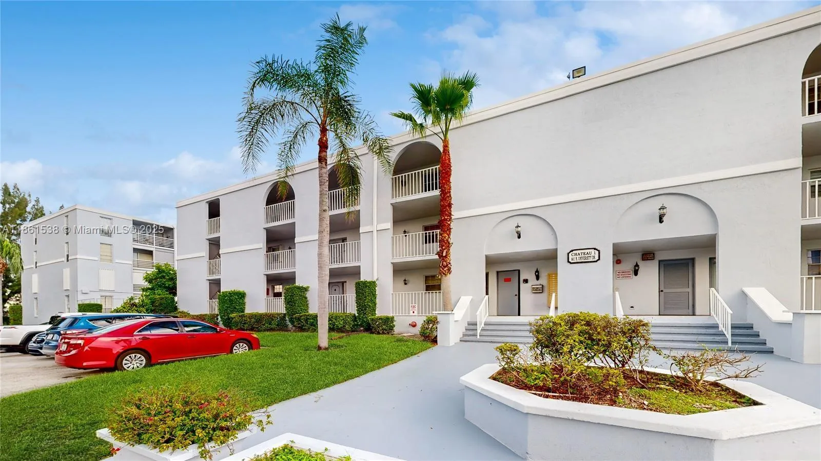 2 bedroom 2 bath for sale at 661 N University Dr # 302, Pembroke Pines FL 33024