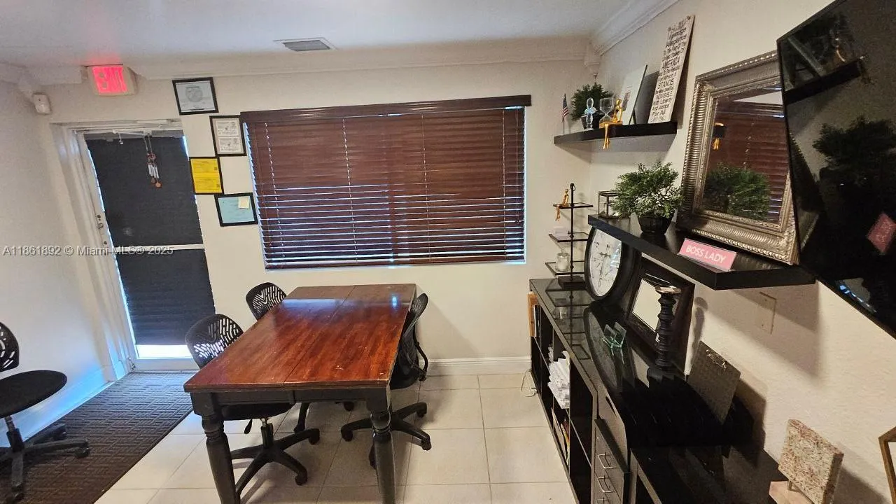 2441 NW 93rd Ave # 103, Doral FL 33172