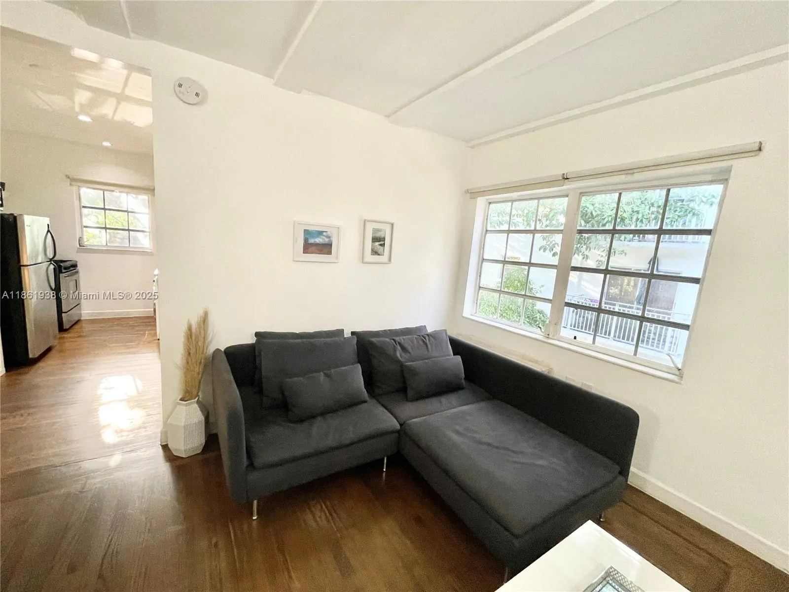 439 15th St # 18, Miami Beach FL 33139