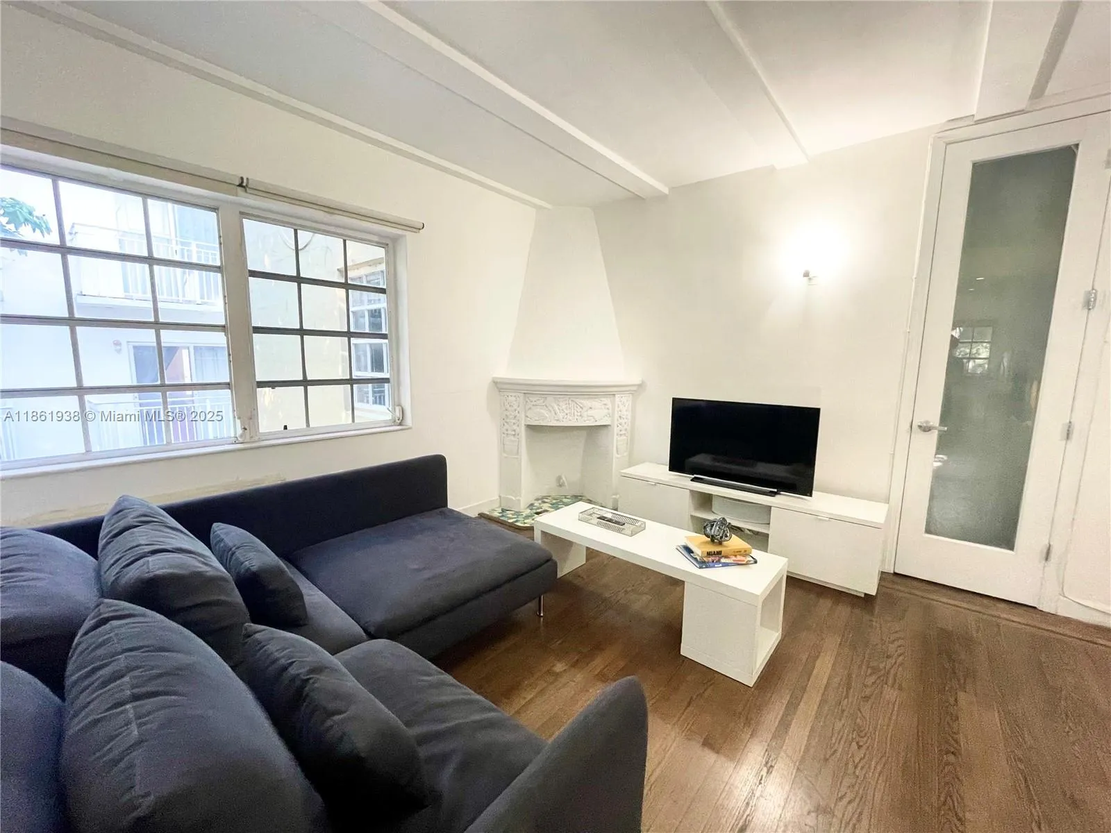 439 15th St # 18, Miami Beach FL 33139