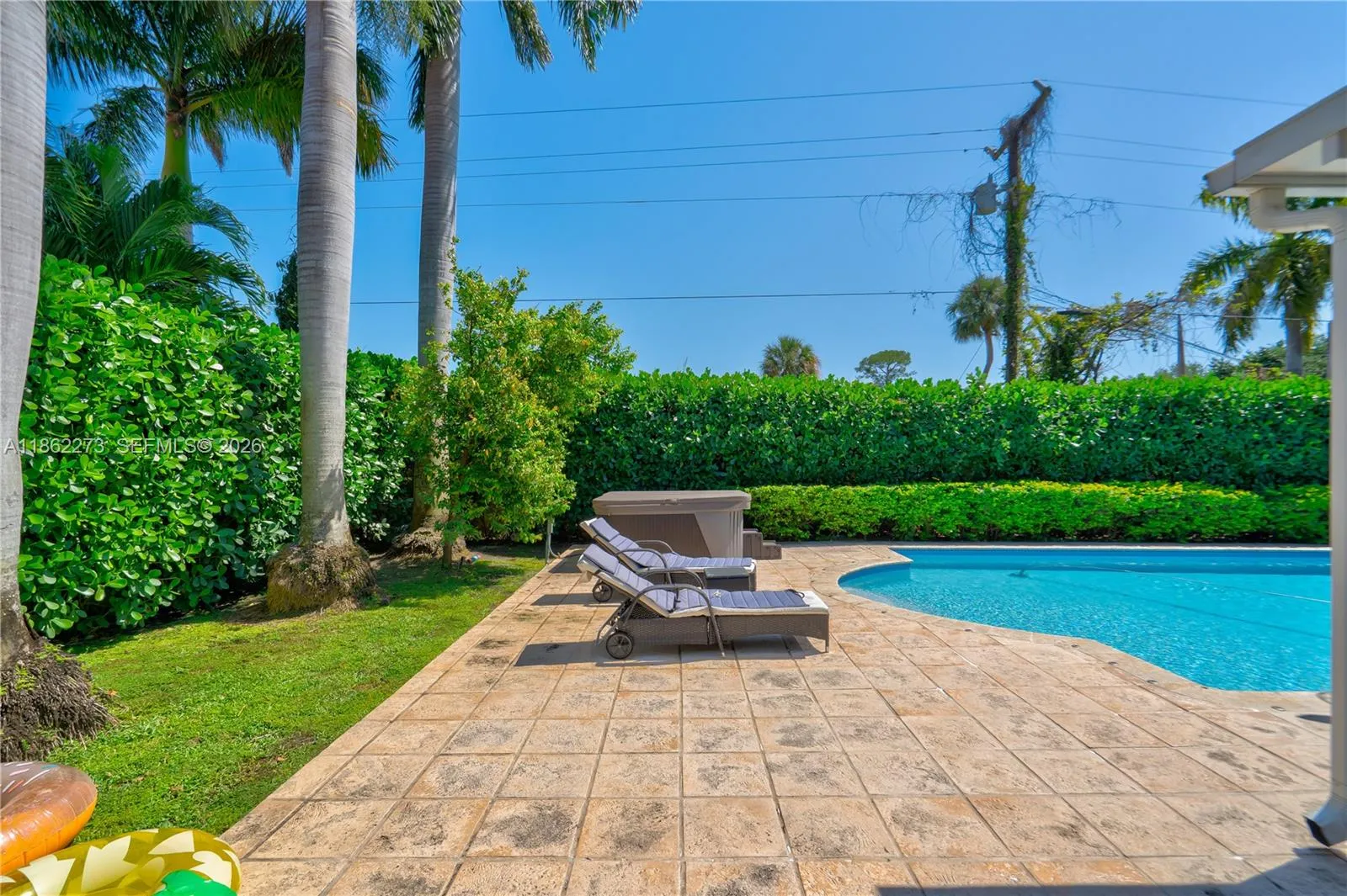 8366 SW 193rd St, Cutler Bay FL 33157