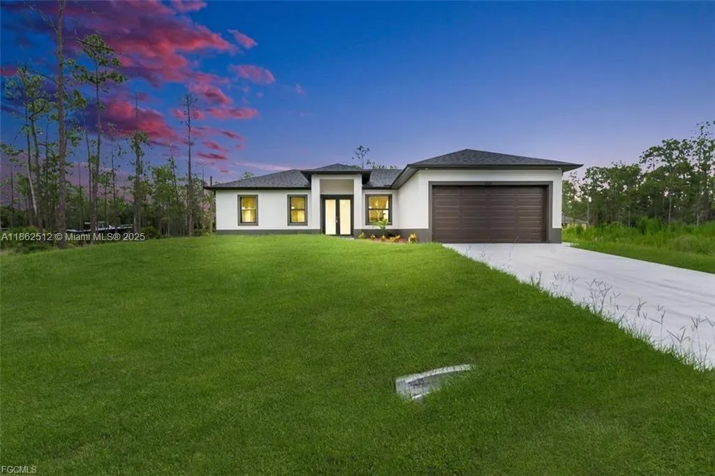 3 bedroom 2 bath for sale at 1316 Broadway Ave, Lehigh Acres FL 33972