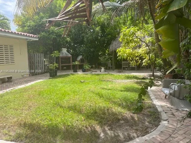 4445 N Michigan Ave, Miami Beach FL 33140