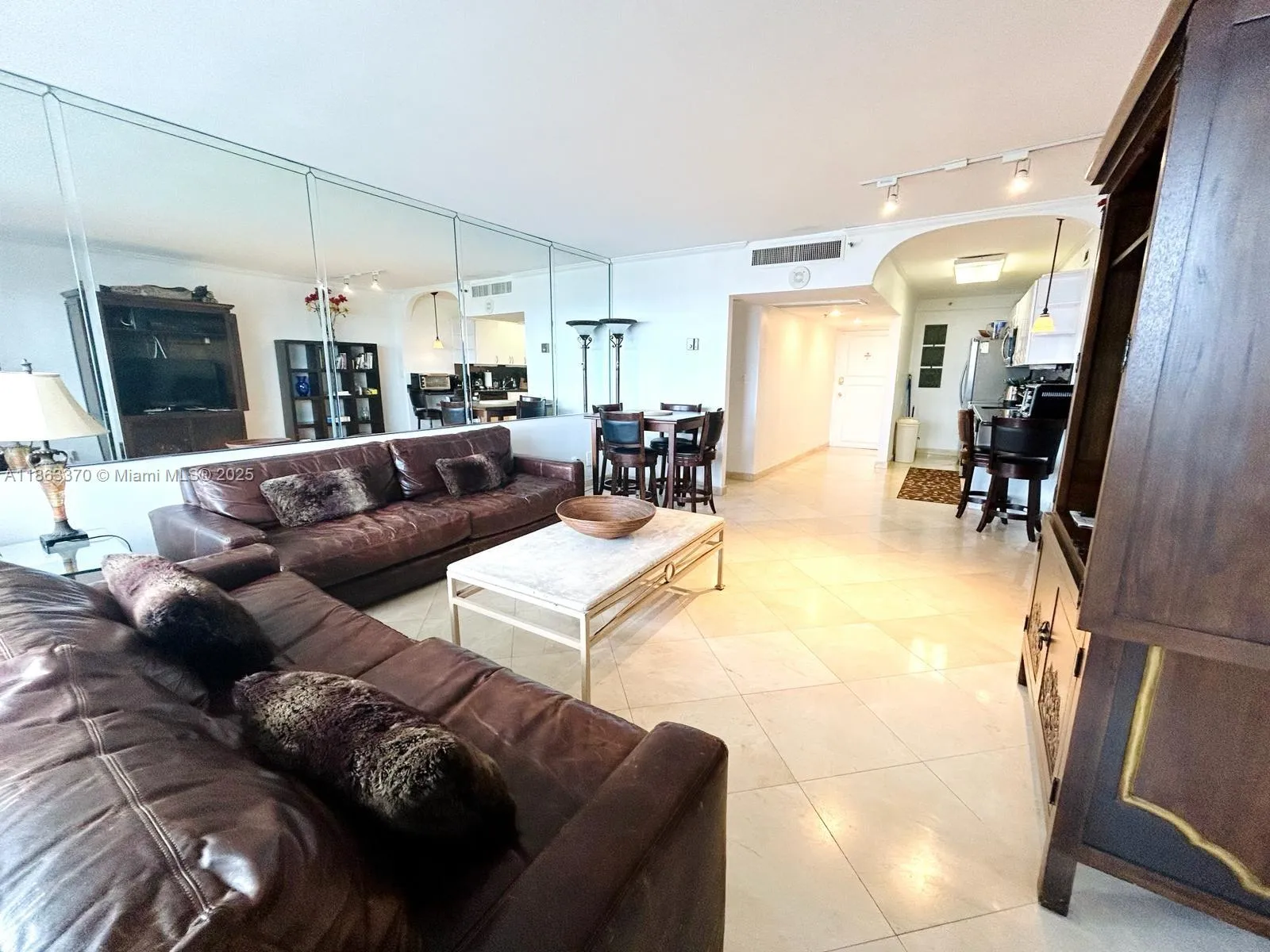 100 Lincoln Rd # 1034, Miami Beach FL 33139