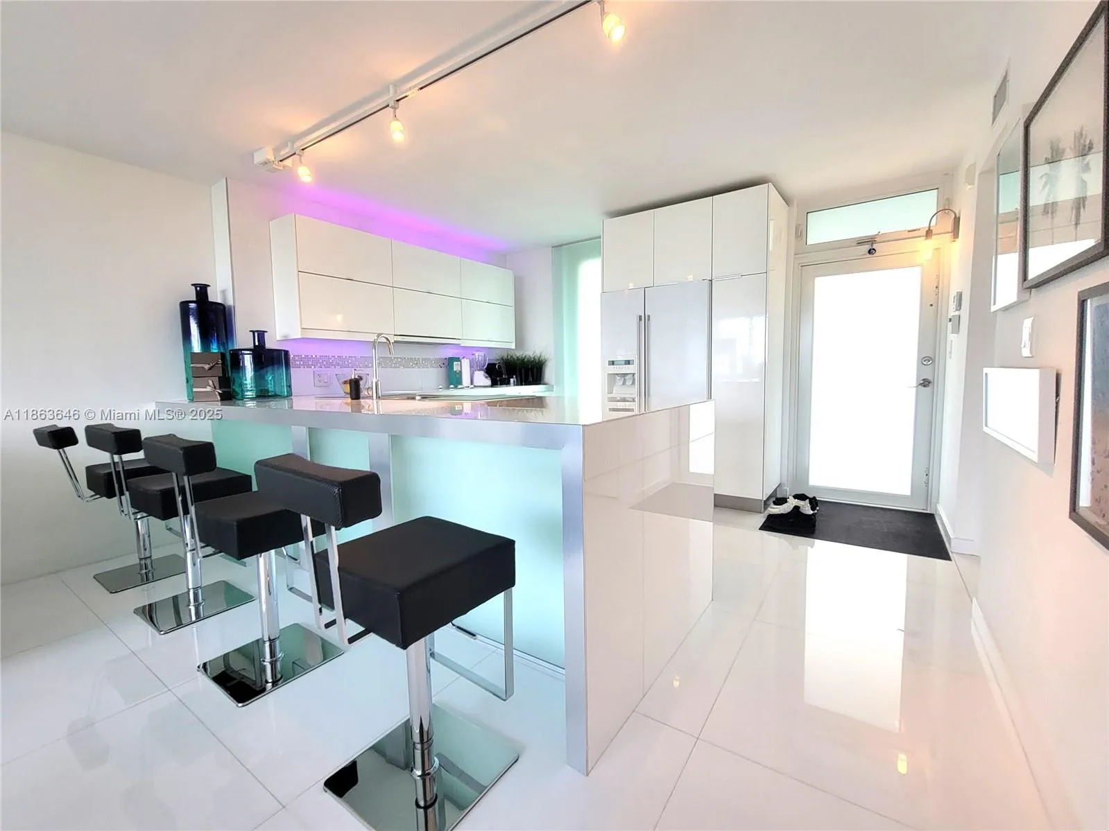 1670 Lincoln Ct # 3B, Miami Beach FL 33139