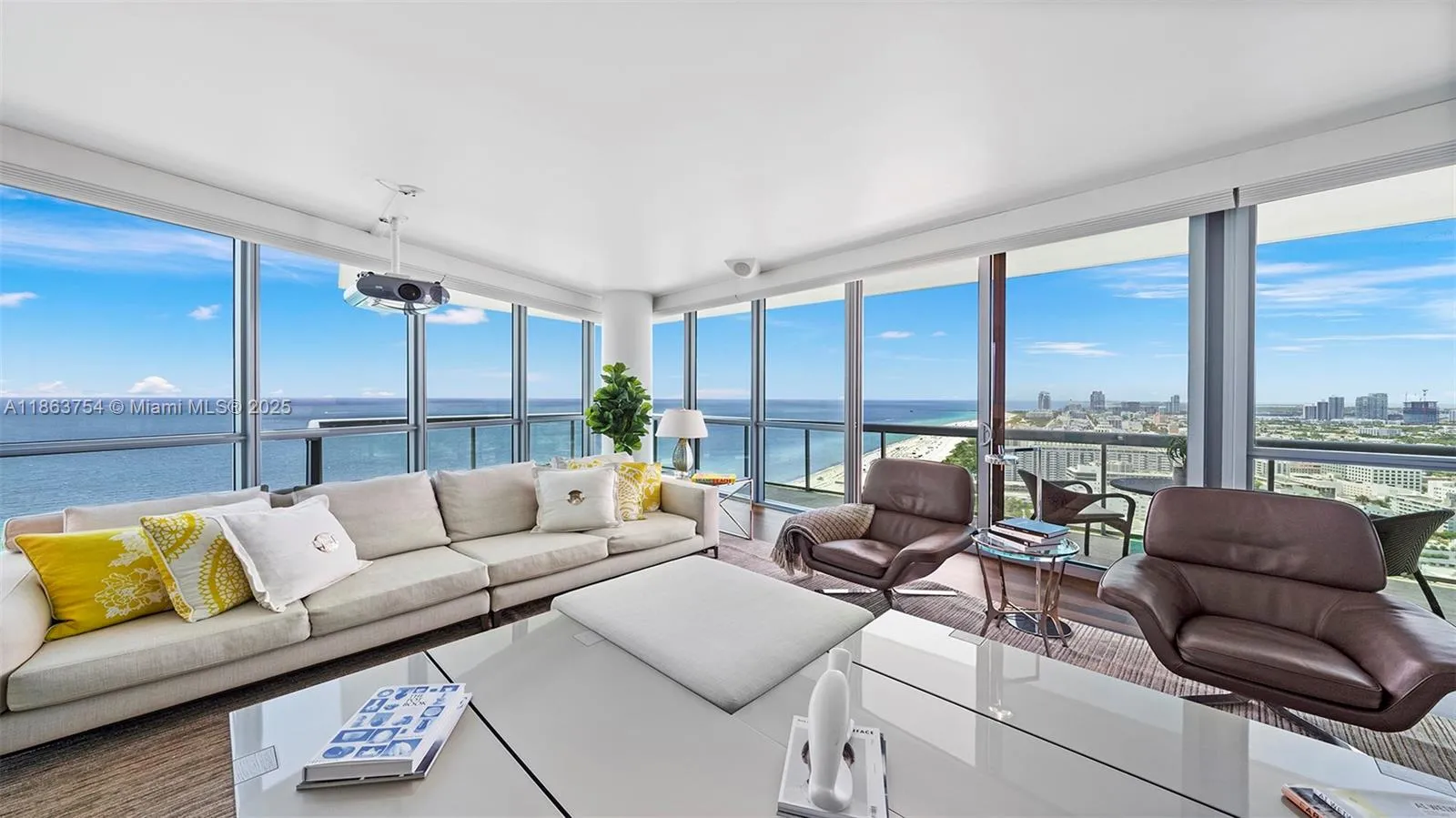 3 bedroom 3 bath for sale at 101 20th St # 3909, Miami Beach FL 33139