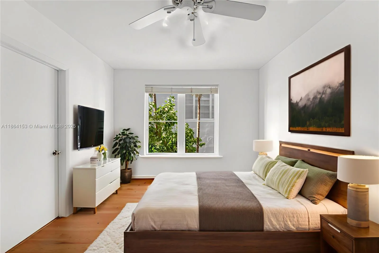 1018 Meridian Ave # 8, Miami Beach FL 33139