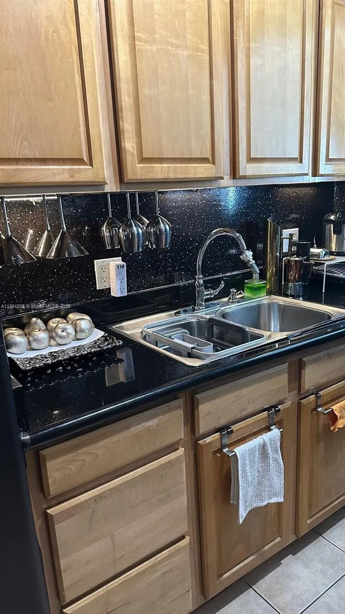 750 Jefferson Ave # 4, Miami Beach FL 33139