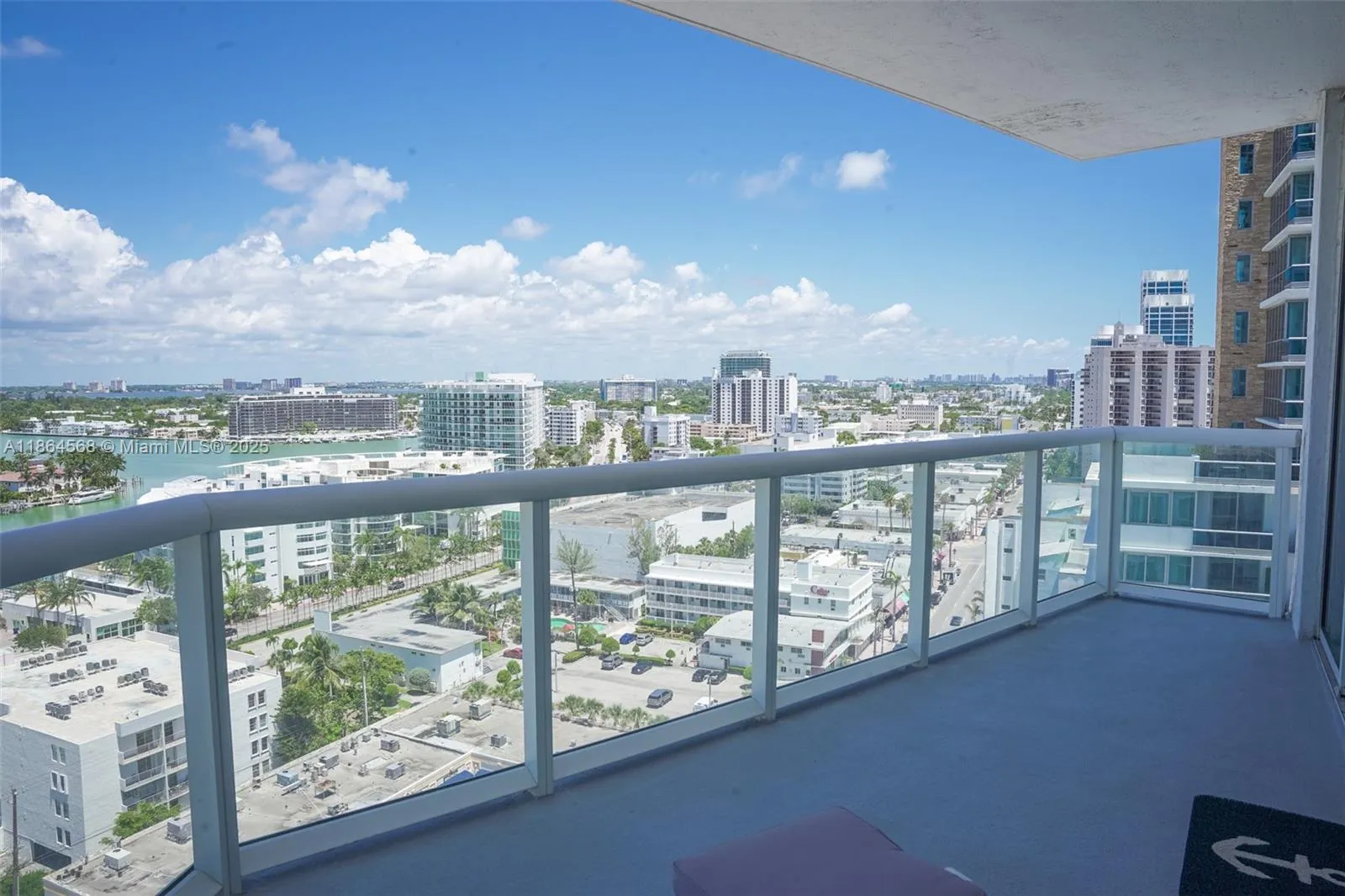 6515 Collins Ave # 1709, Miami Beach FL 33141