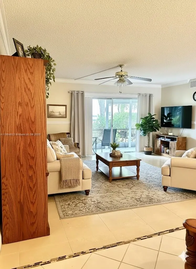 2 bedroom 2 bath for sale at 111 S Hollybrook Dr # 107, Pembroke Pines FL 33025