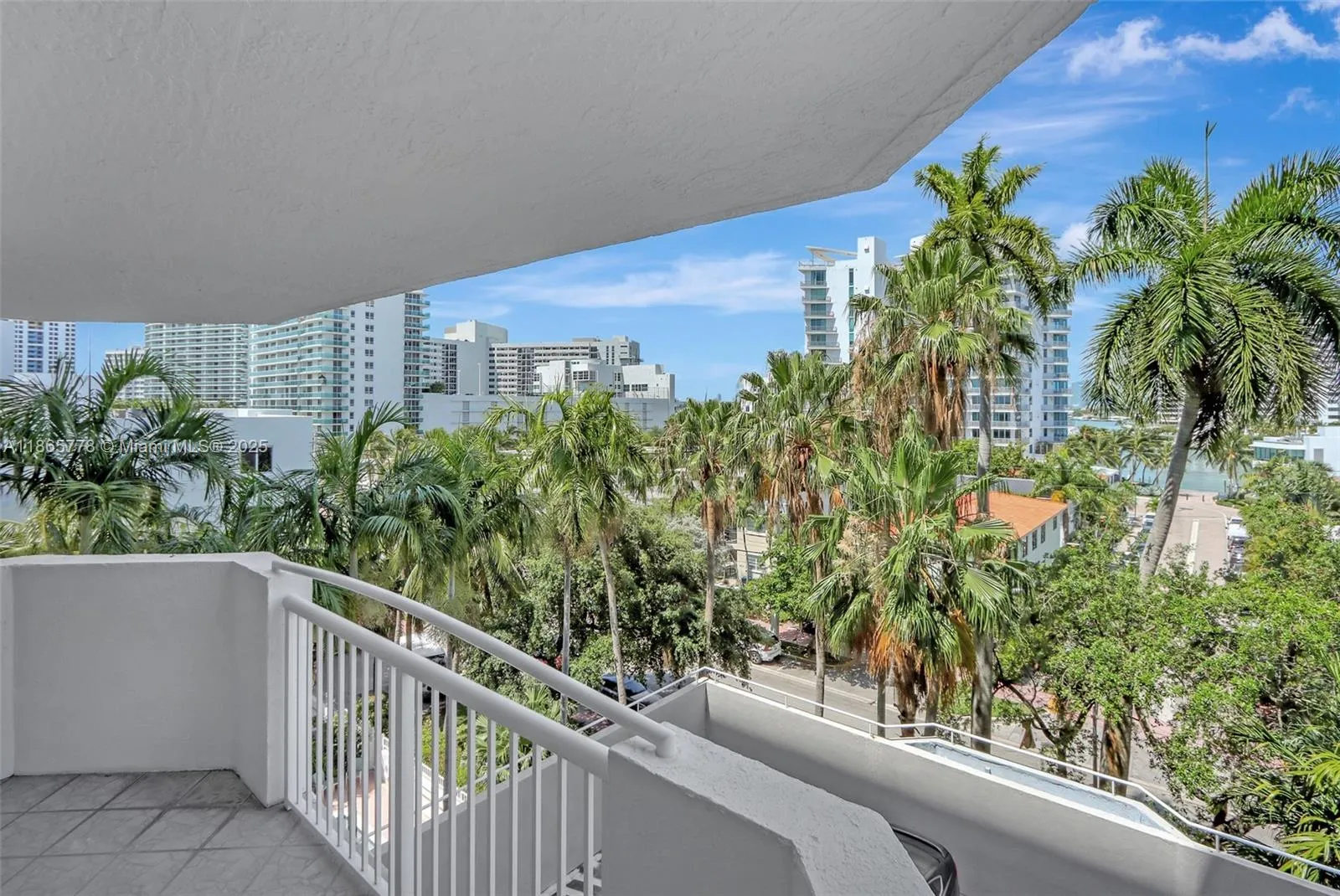2 bedroom 2 bath for sale at 1621 Bay Rd # 506, Miami Beach FL 33139