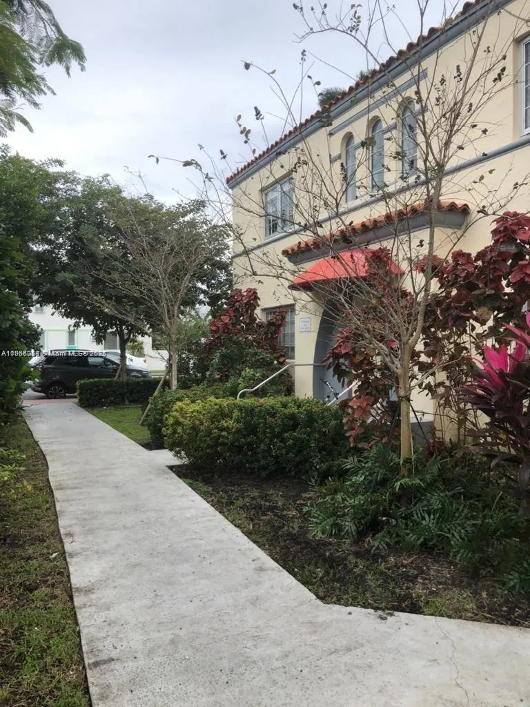 1450 Meridian Ave # 104, Miami Beach FL 33139