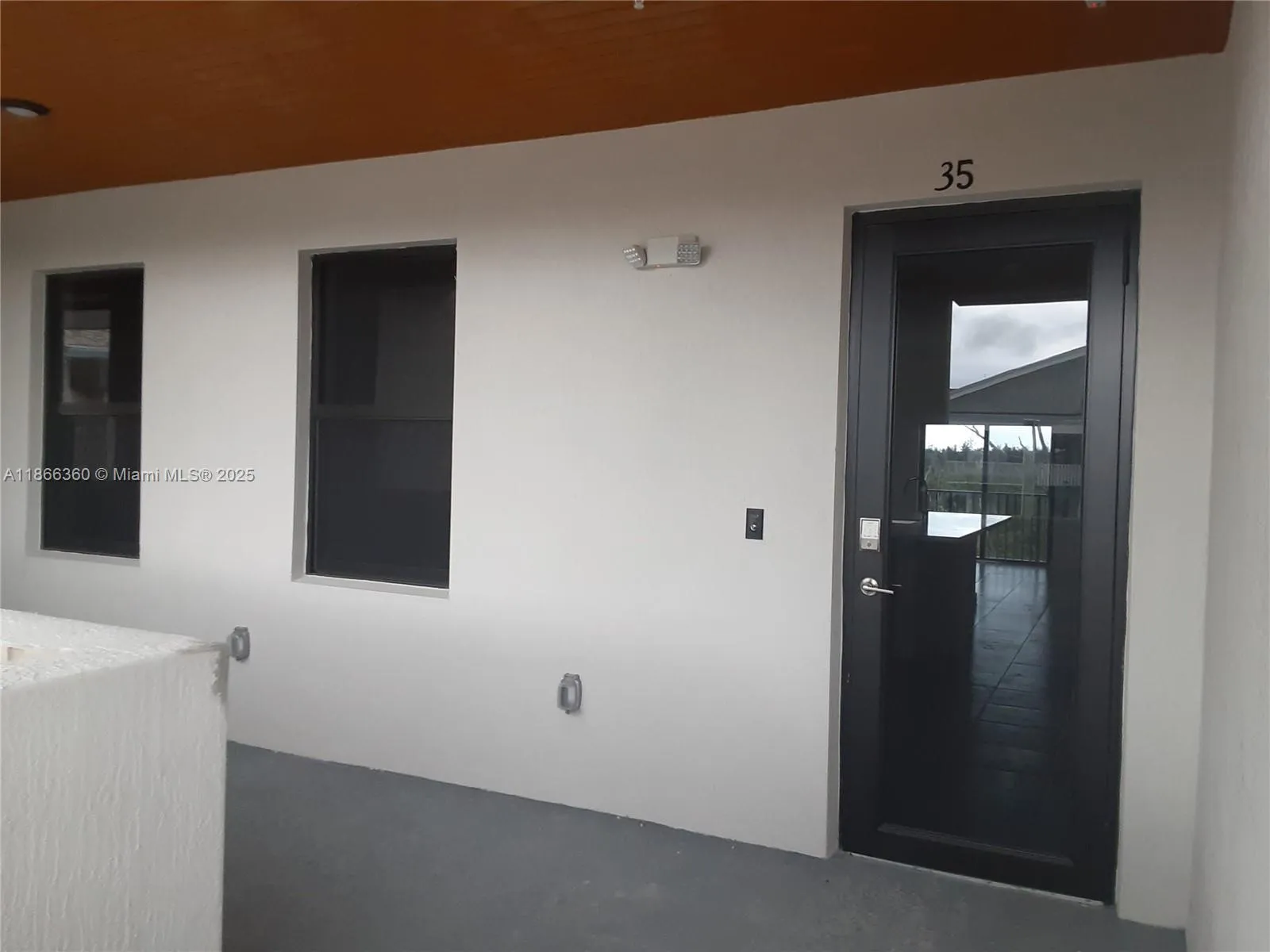 8175 NW 104th Ave # 35, Doral FL 33178