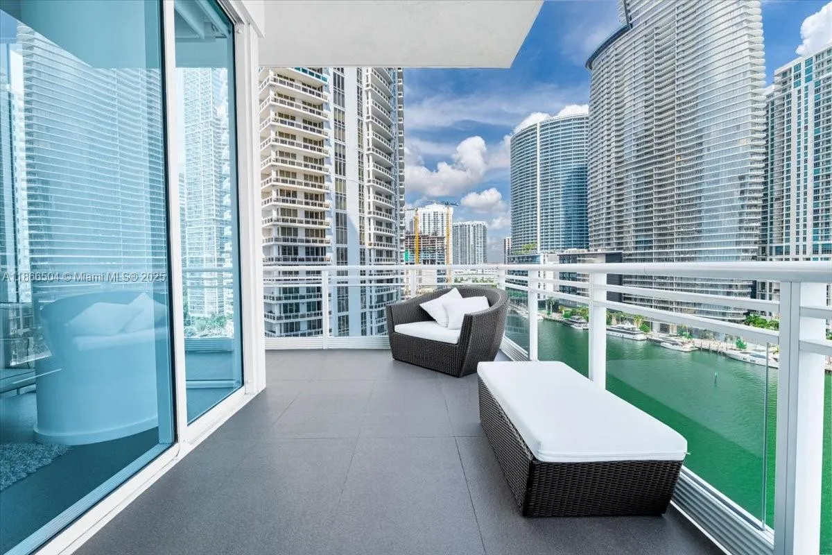 900 Brickell Key Blvd # 1101, Miami FL 33131