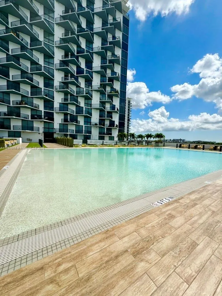 5252 NW 85th Ave # 1108, Doral FL 33166