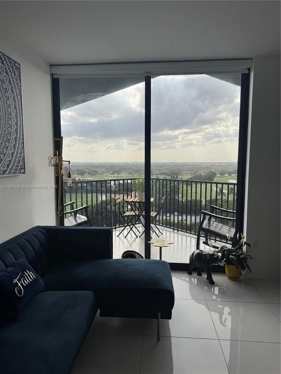 5252 NW 85th Ave # 1108, Doral FL 33166