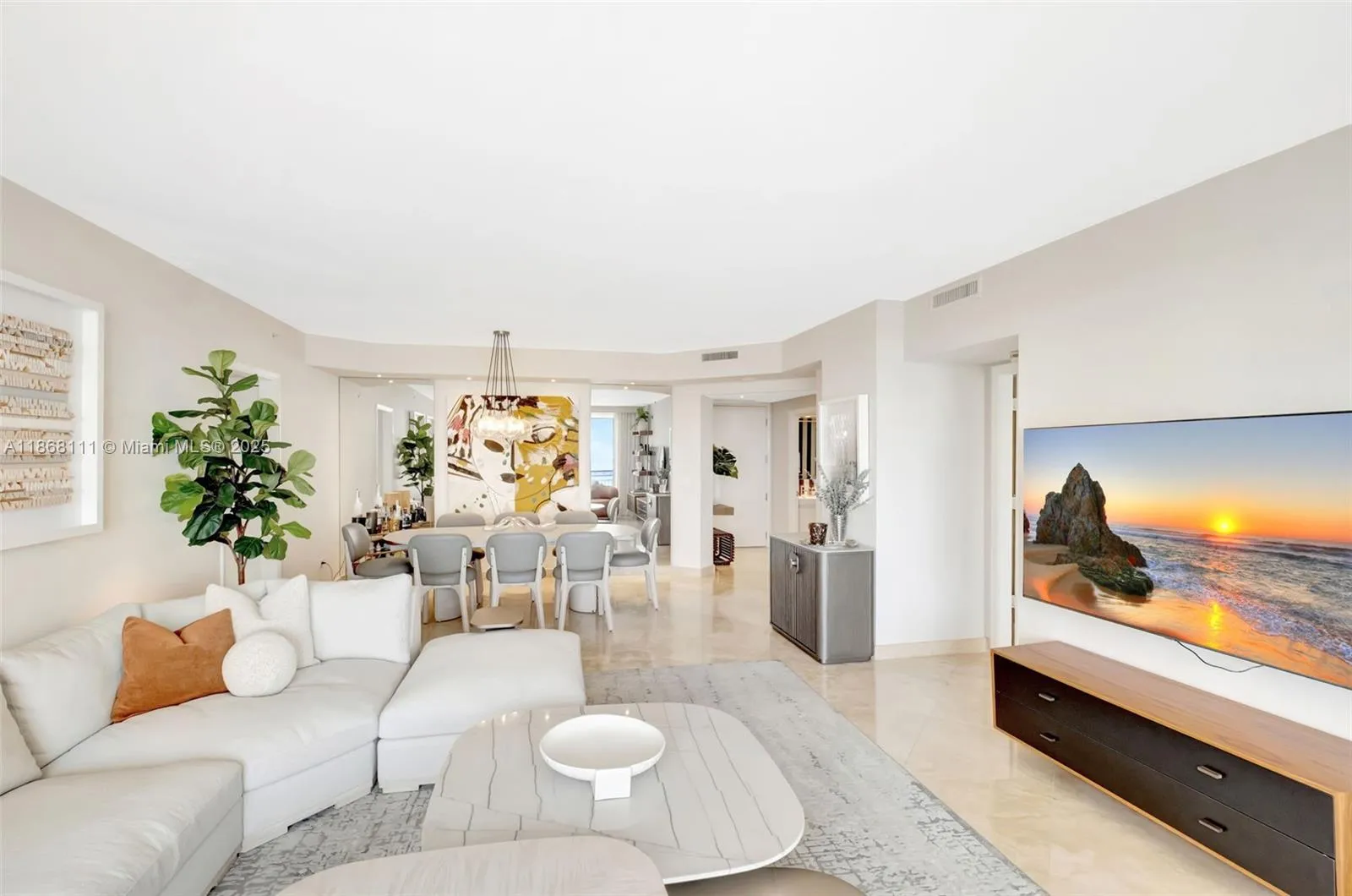 848 Brickell Key Dr # 2605, Miami FL 33131