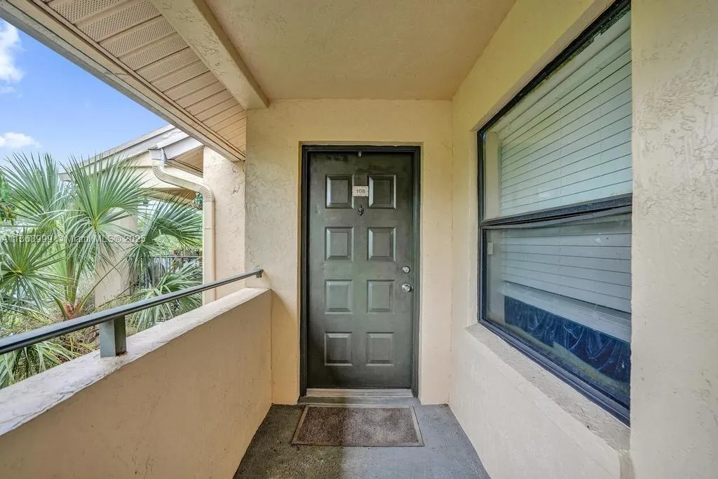 9999 Summerbreeze Dr # 108, Sunrise FL 33322