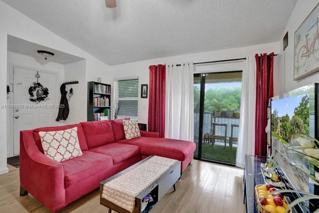 9999 Summerbreeze Dr # 108, Sunrise FL 33322