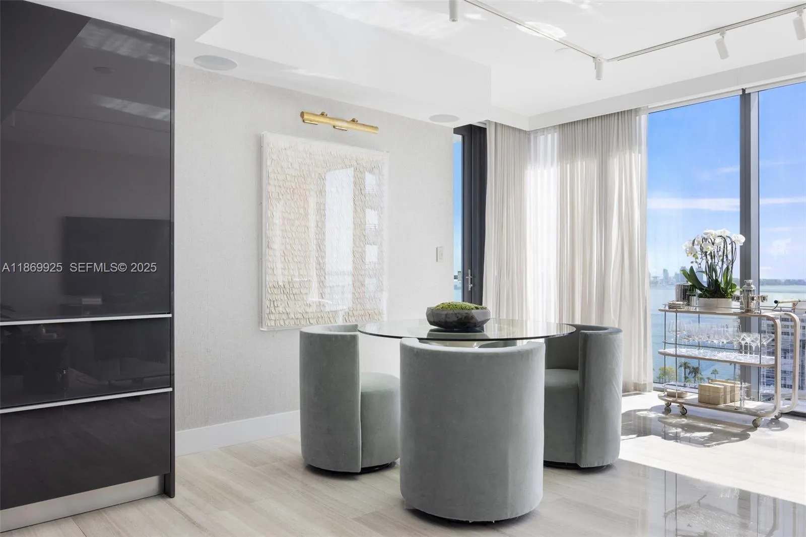 1451 Brickell Ave # 1901, Miami FL 33131