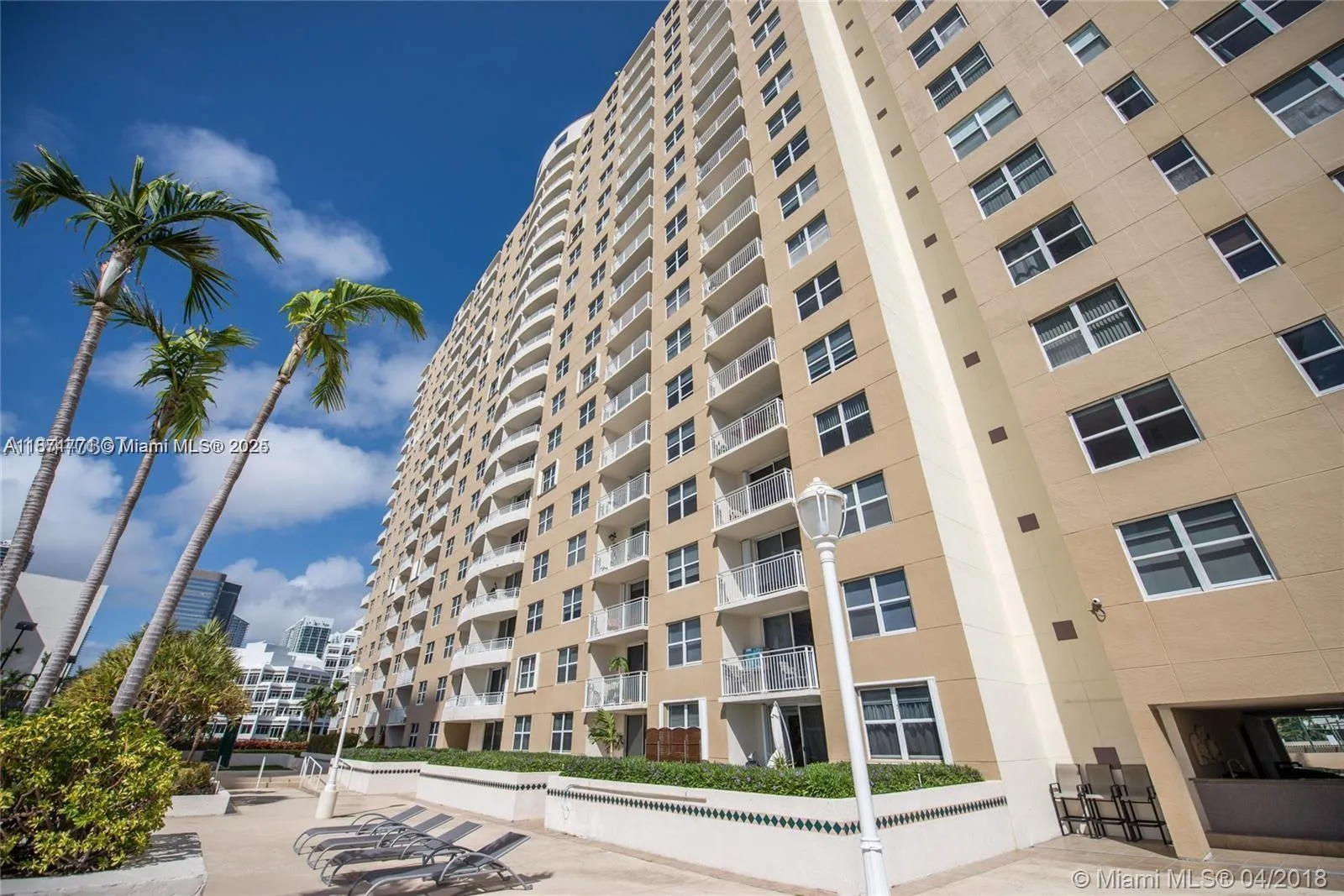 770 Claughton Island Dr # 29, Miami FL 33131