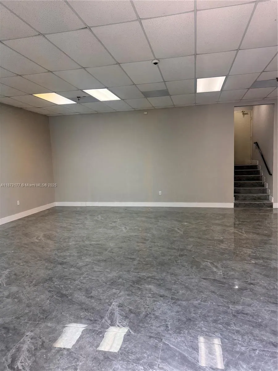 2310 NW 102nd Pl, Doral FL 33172