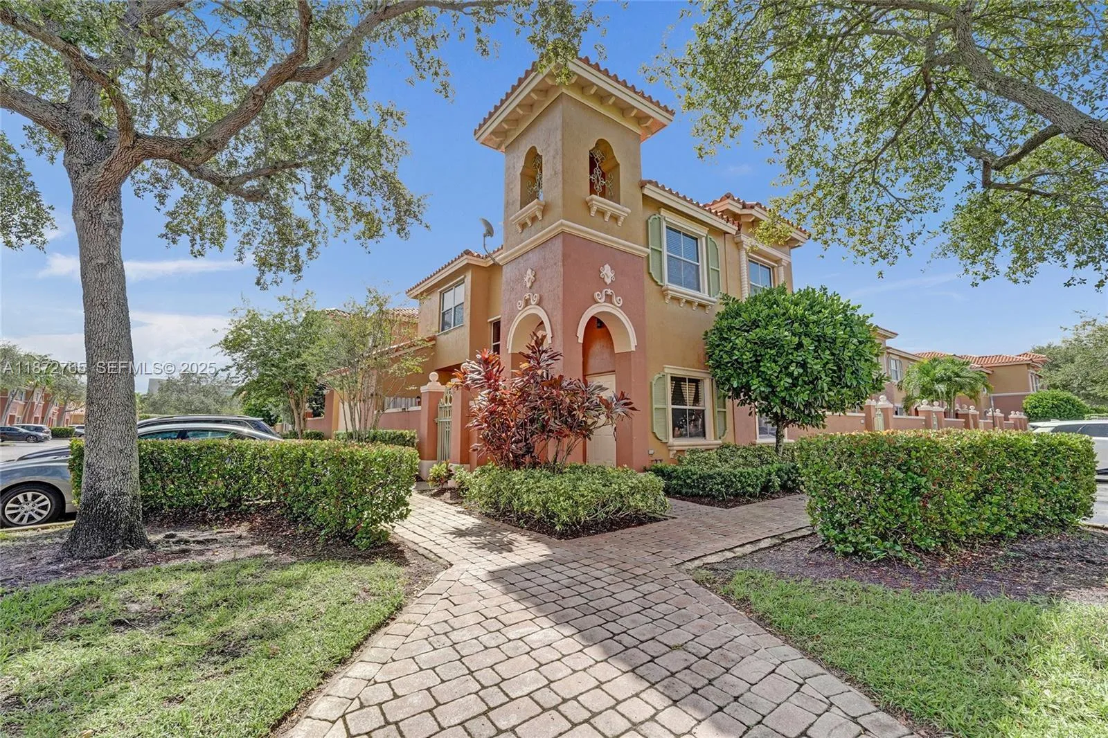 603 SW 107th Ave # 1701, Pembroke Pines FL 33025