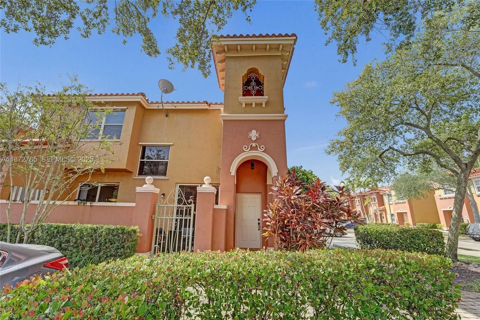 603 SW 107th Ave # 1701, Pembroke Pines FL 33025