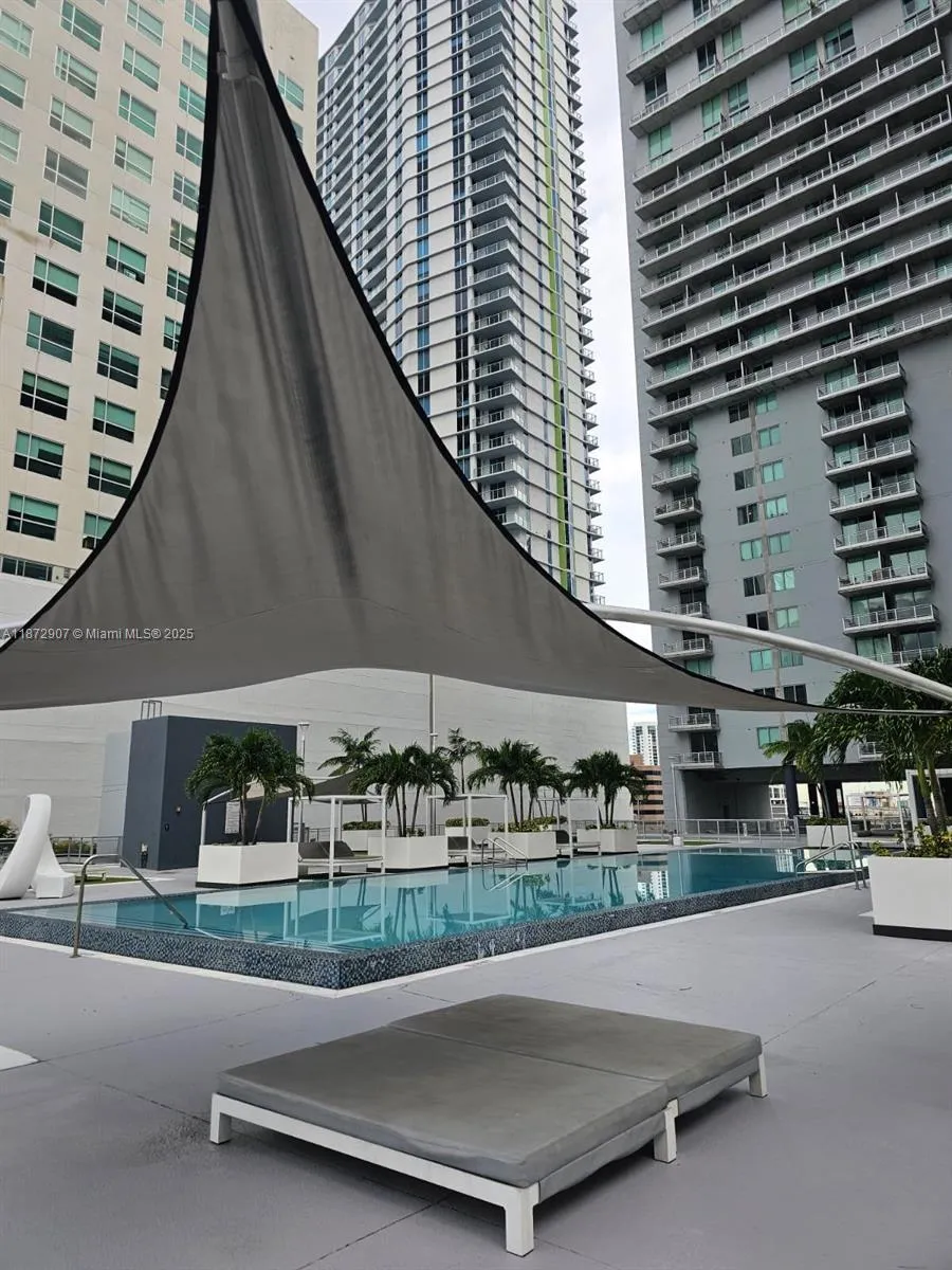 690 SW 1st Ct # 2515, Miami FL 33130