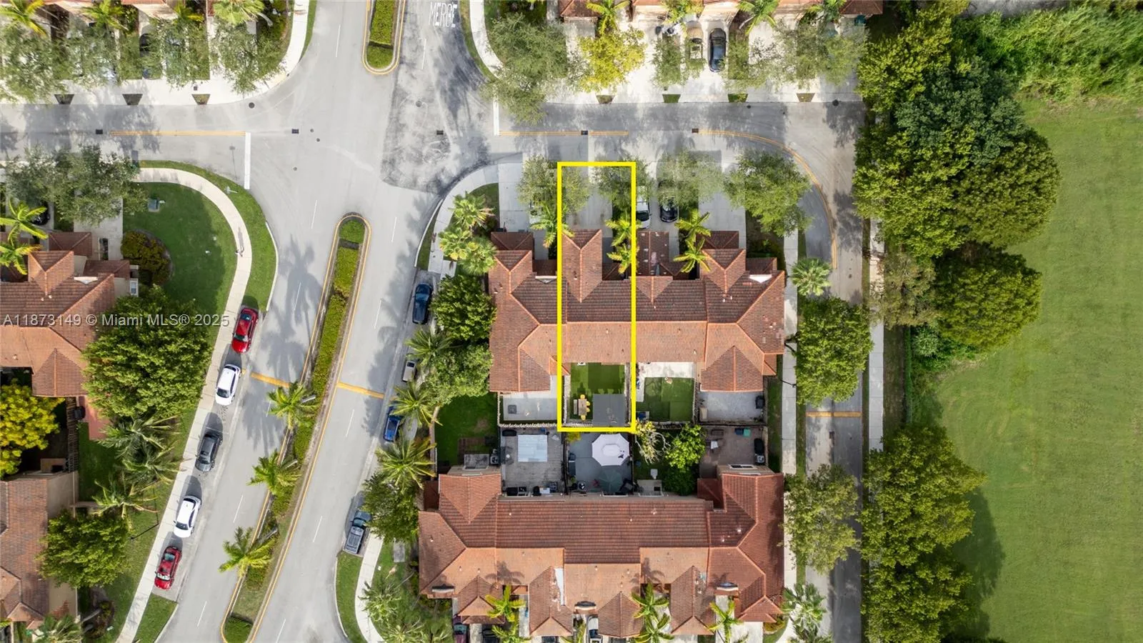 21474 SW 85th Path, Cutler Bay FL 33189