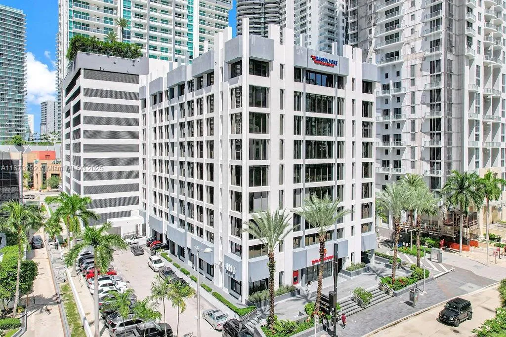 1110 Brickell Ave # B, Miami FL 33131