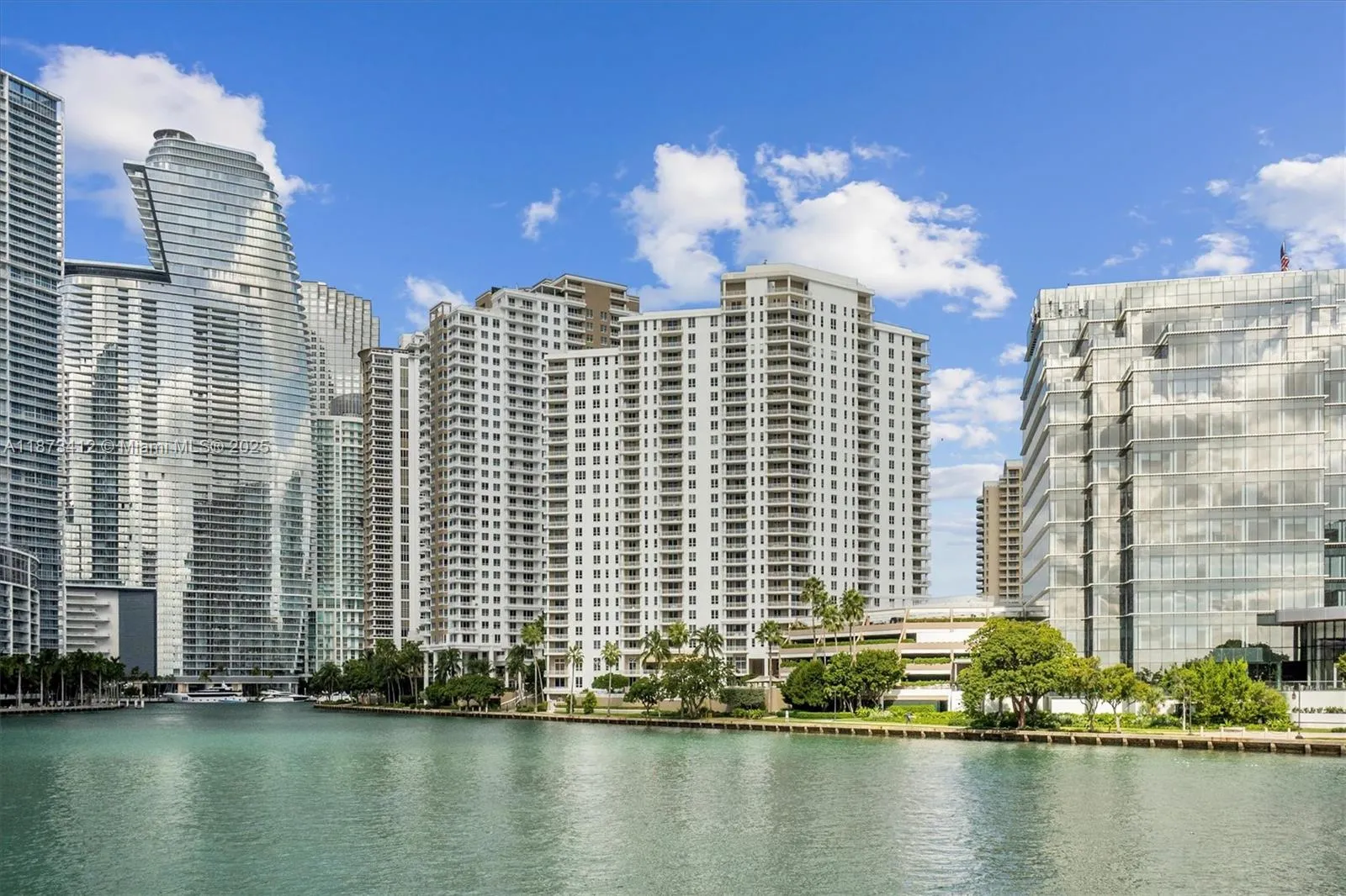 701 Brickell Key Blvd # 1106, Miami FL 33131