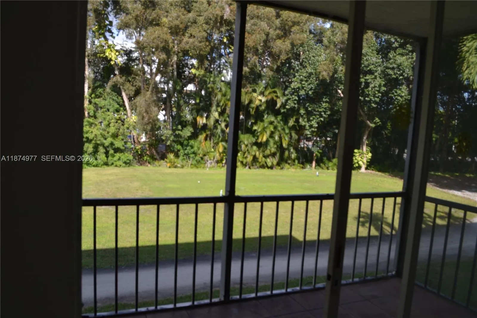 300 S Hollybrook Dr # 203, Pembroke Pines FL 33025