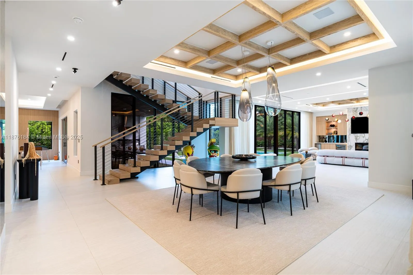 12820 SW 80th Ave, Pinecrest FL 33156