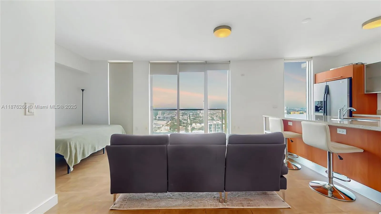 185 SW 7th St # 2900, Miami FL 33130