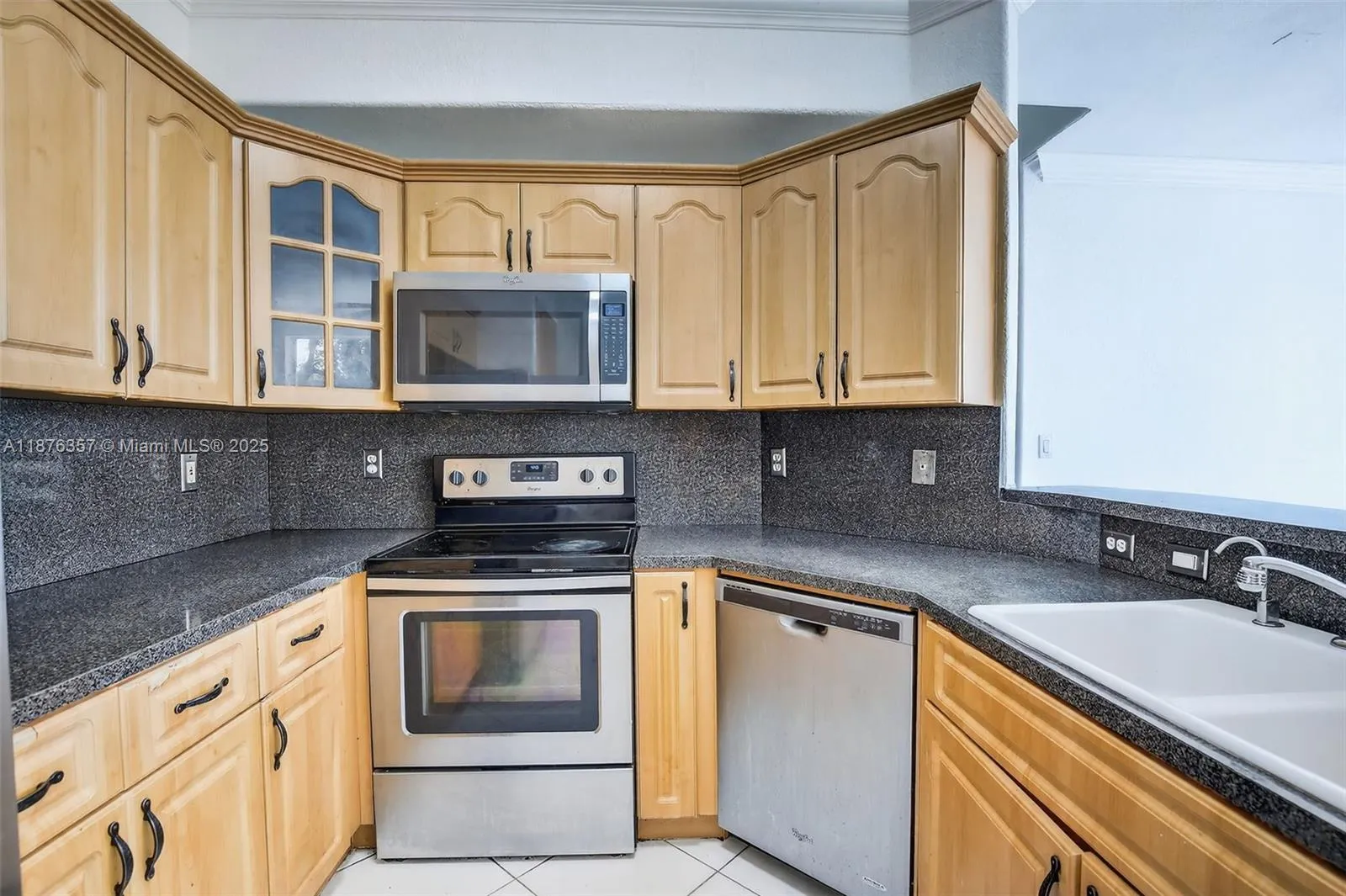 3306 SW 171st Ter, Miramar FL 33027