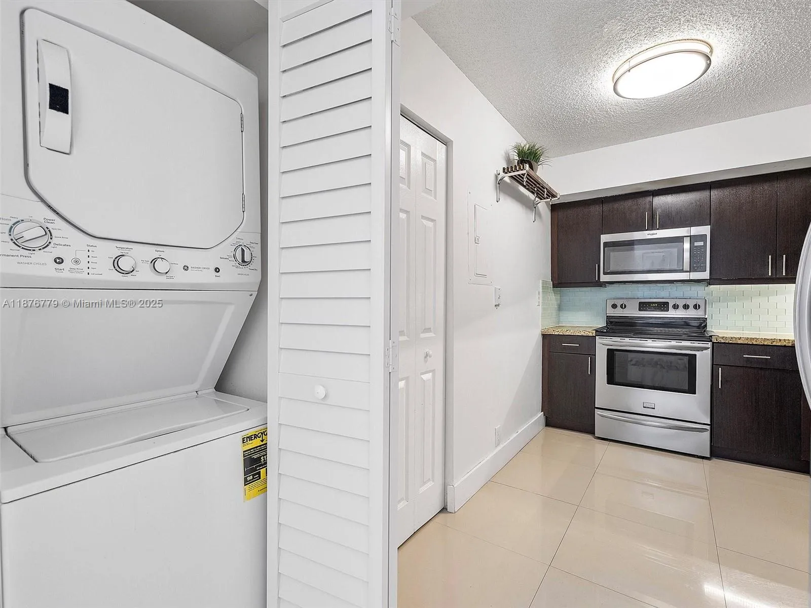 3300 NE 191st St # 717, Aventura FL 33180