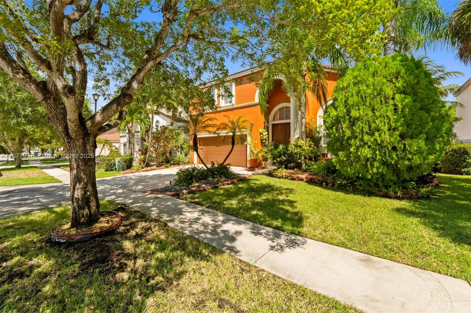 4957 SW 162nd Ave, Miramar FL 33027