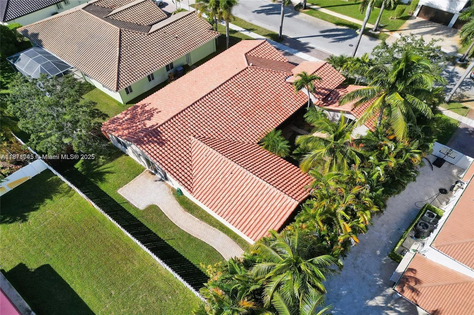 14520 SW 37th St, Miramar FL 33027