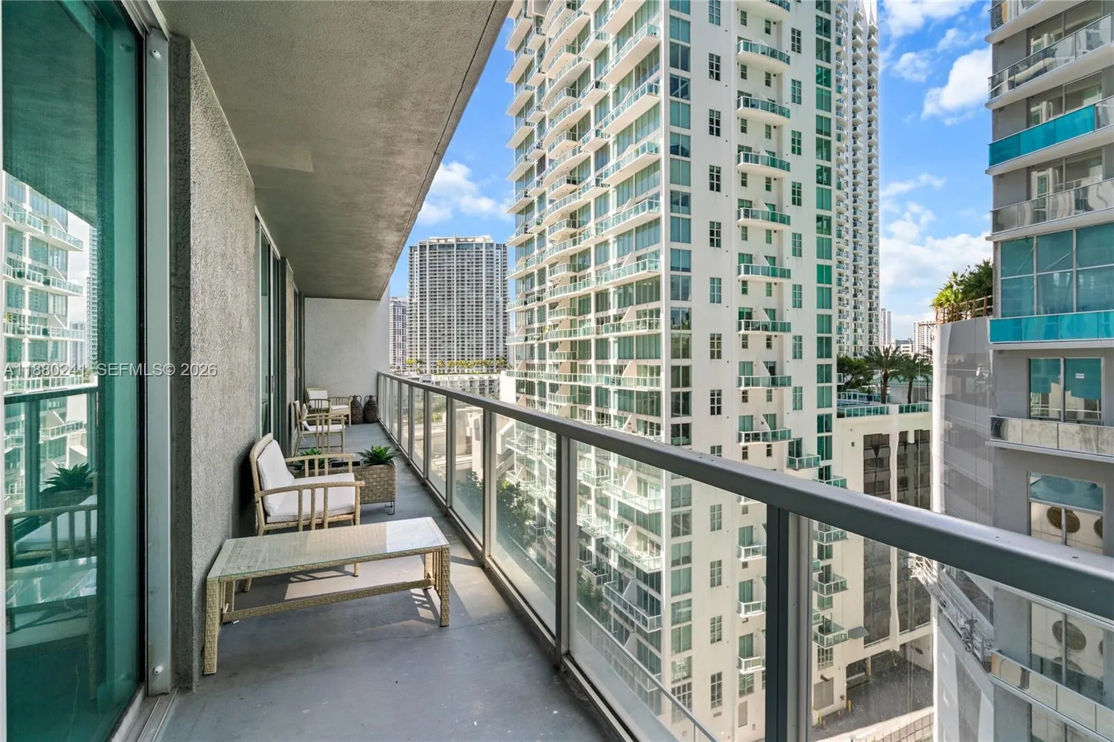 55 SE 6th St # 1203, Miami FL 33131