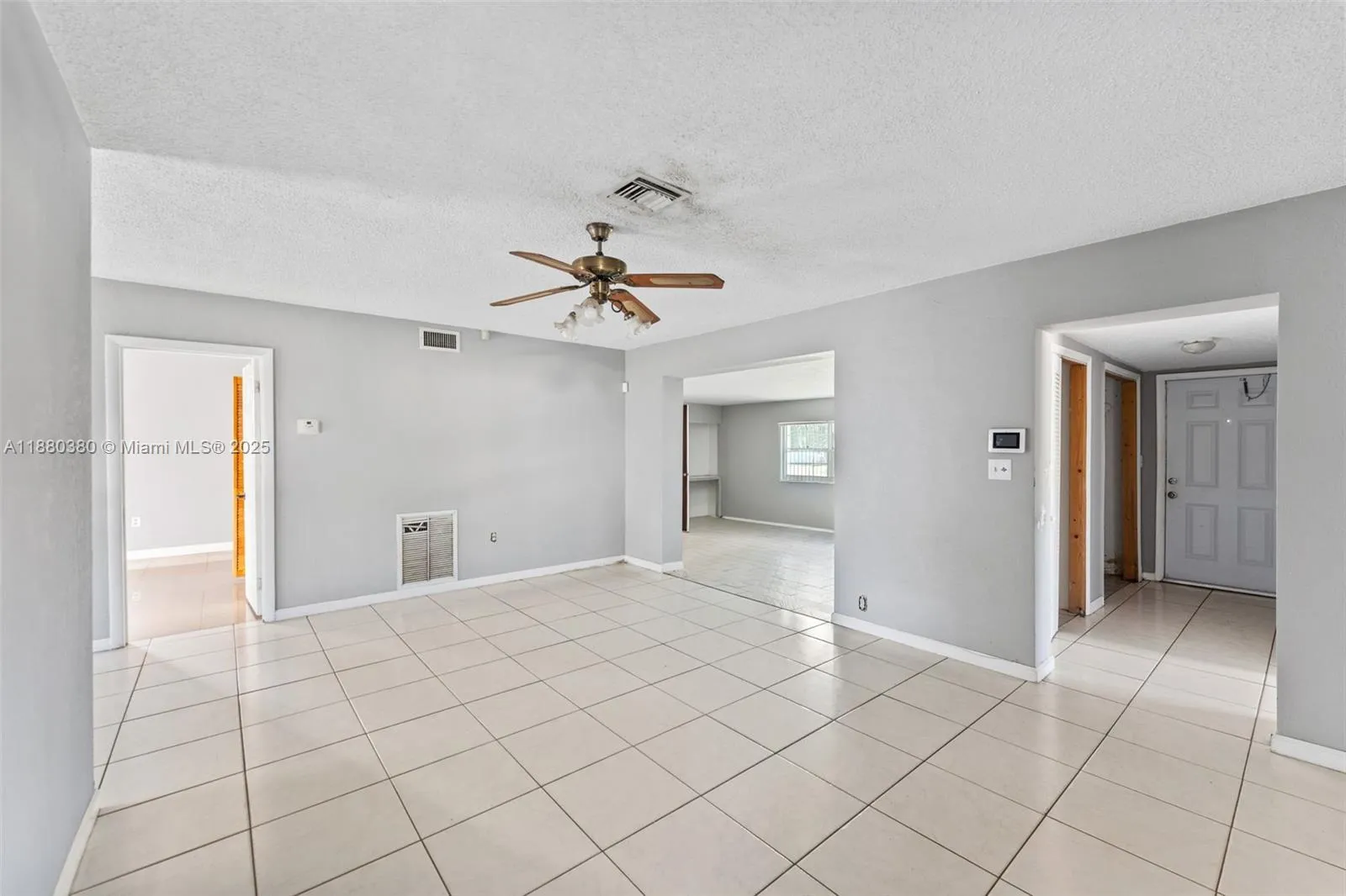 7820 Orleans St, Miramar FL 33023