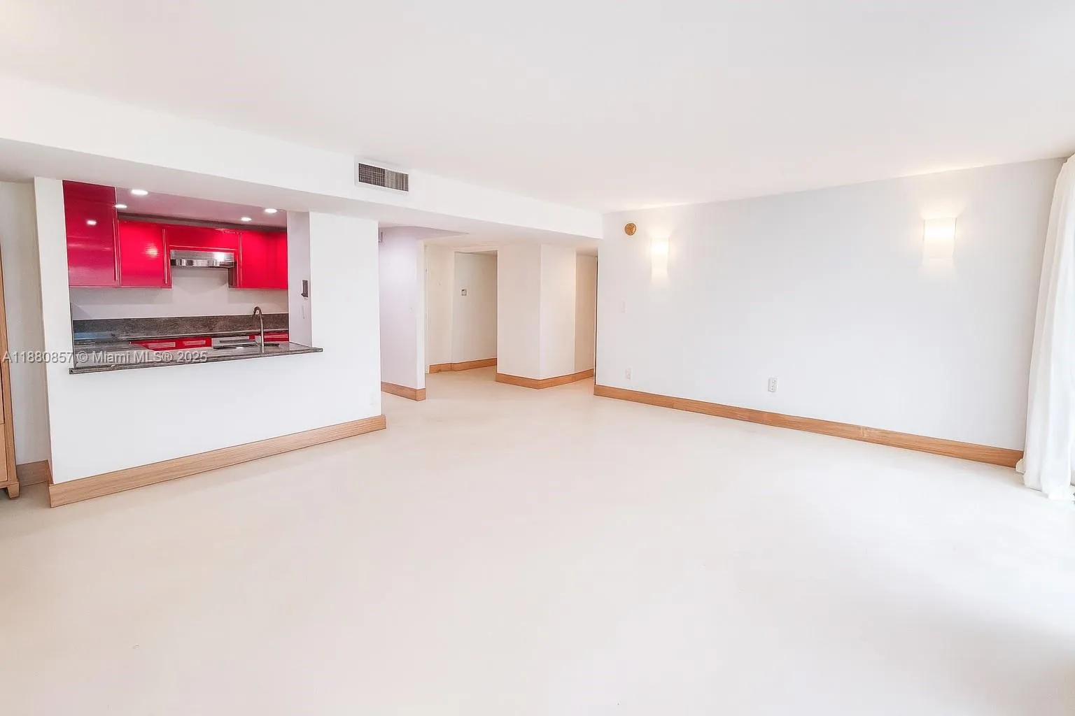 800 Collins Ave, Miami Beach FL 33139