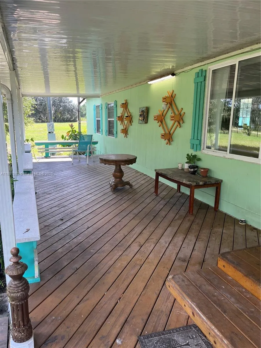 105 Farrer RD, Frostproof FL 33843